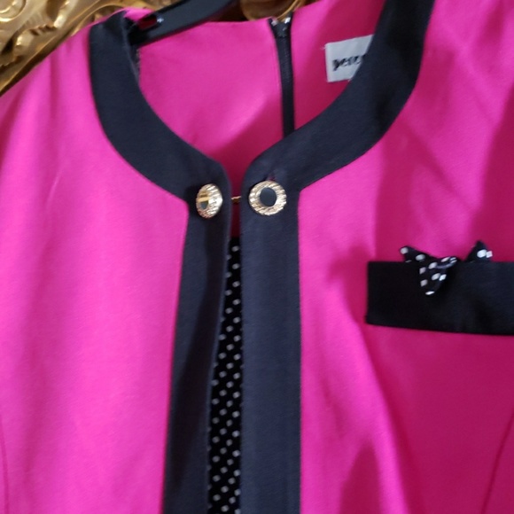 Dress - Picture 4 of 4